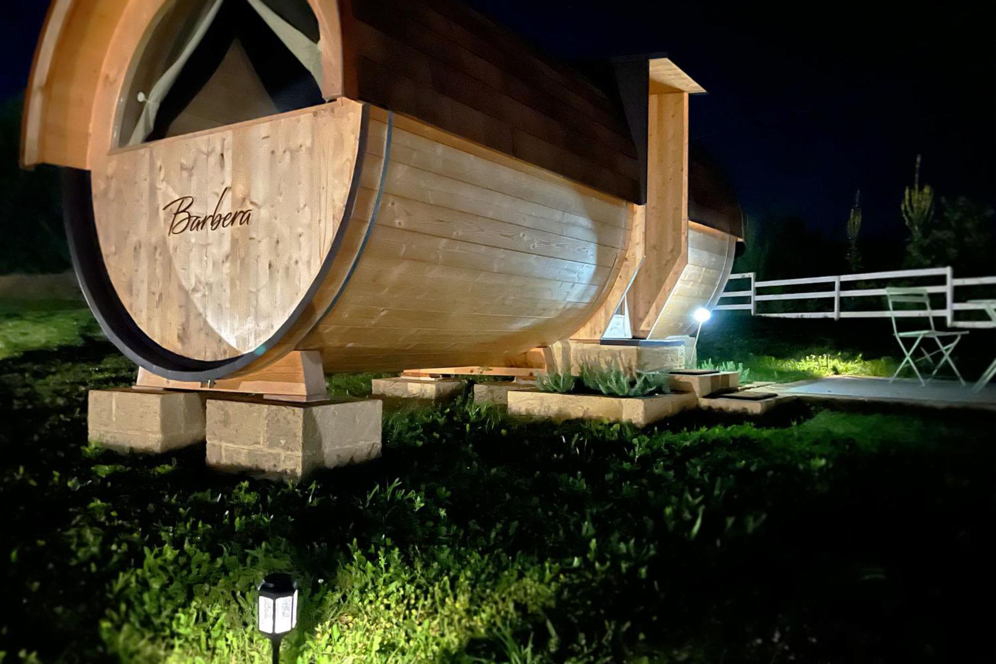 Hotel Notte Nella Botte Vignale Esterno foto