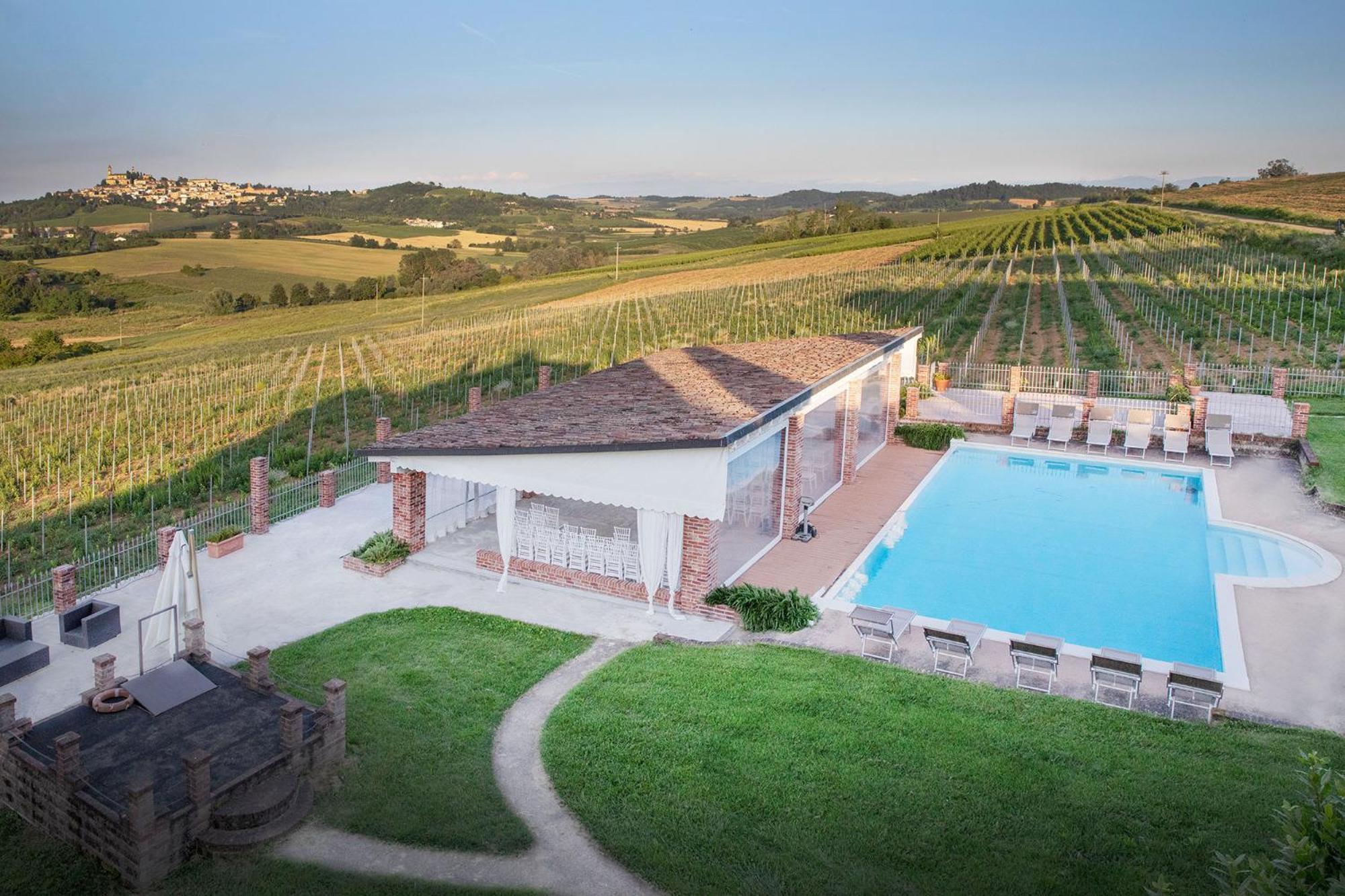 Hotel Notte Nella Botte Vignale Esterno foto